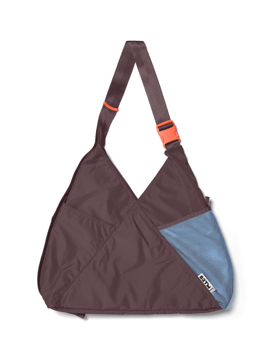 Final Few: Triangle Tote (18L) - Image 9